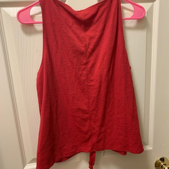Red Button Down Tank - Picture 3 of 3